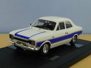 Trofeu 本体良好 台座に難有り FORD ESCORT RS 2000 White/Blue 縮尺1/43 送料410円 同梱歓迎 追跡可 匿名配送