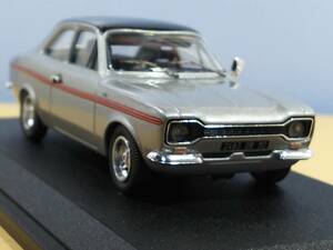 Trofeu 本体良好 台座とケースに難有り FORD ESCORT RS 2000 Vinil Roof 縮尺1/43 送料410円 同梱歓迎 追跡可 匿名配送 トロフュー