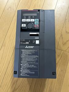 MITSUBISHI 三菱電機 インバーター FR-A820-1.5K-1 3PH 200-240V