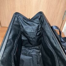 TUMI ALPHA 22124 DH デラックスキャリーオン・サチェル_画像5