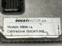 DUCATI（ドゥカティ） 純正 286.4.022.1A ECU ECM　中古品　M900 i.e. 動作未確認ジャンク品 インジェクションコントロールユニット_画像4