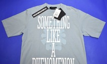 PHENOMENON（フェノメノン）SOMETHING LIKE A PHENOMENON TEE ロゴ Tシャツ LOGO S/S T-Shirt 復刻 MCM SMOKE L エムシーエムPH-005コラボ_画像4