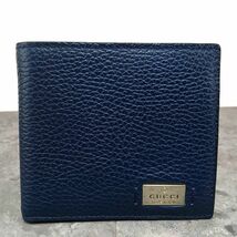 ☆送料無料☆ 極美品 GUCCI 二つ折り財布 352351 ネイビー 箱付き 323_画像2