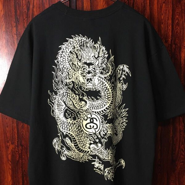 【新品】ステューシー 両面プリント ドラゴン Tシャツ XL 黒