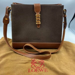 LOEWE ロエベ ベラスケス　ショルダーバッグ　ツイスト金具 ブラウン系