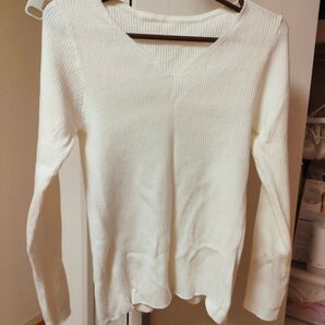 キーネック ニット vis 白