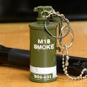 M18 発煙手榴弾型 キーホルダー キーリングホルダー キーチェーン Smoke grenade AN M15 レプリカ