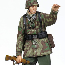 [旧作7] 完成品 1/35 フィギュア WW2 ドイツ軍 ドイツ兵 陸軍 前方を指し示す下士官 1944-1945 Painted and Built Figure 50mm_画像1