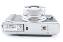 富士フイルム FUJIFILM X20（箱付き）ミラーレスカメラ　　（223）_画像8