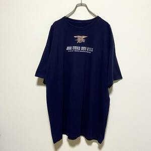 アメリカ古着　半袖　Tシャツ　プリント　クルーネック　ネイビー　濃紺　2XL ビッグサイズ　【Q131】