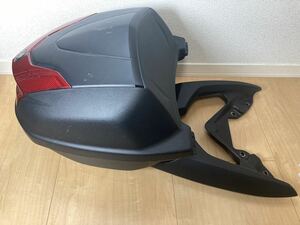 【ヤマハ純正】 NMAX(エヌマックス）ヤマハトップケース 30L+リアキャリア+取付アタッチメント 