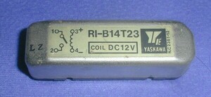 リードスイッチ　安川コントロール RI-B14T23 (DC12V)