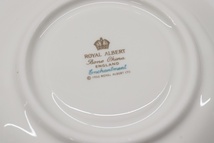  【未使用】 ROYALALBERT ロイヤルアルバート エンチャントメント カップ&ソーサー 2客セット 英国製 Enchantment ペア 金彩 花柄 フラワー_画像9