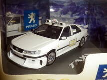 映画 TAXI 3 (プジョー406 ダニエル仕様) 1/43 レーシングバージョン (ミニカー) 劇中車 映画タクシー3 アオシマ_画像4