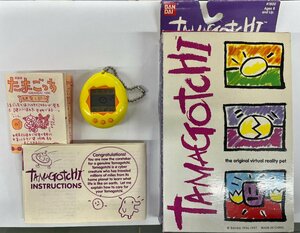 【USED・長期保管品】BANDAI/バンダイ TAMAGOTCHI/たまごっち イエロー 逆輸入英語版 日本語版説明書付