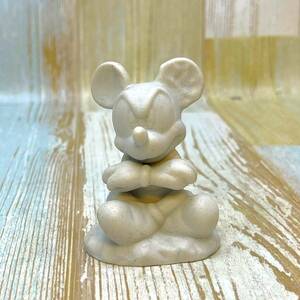 レア★ミッキーマウス Micky Mouse 雪だるま 冬 真っ白け 陶器製 フィギュア★Disney ディズニー TDL