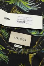 HGB-D326/未使用 GUCCI 半袖Tシャツ カットソー トロピカル 総柄 花柄 鳥 パッチ 現行タグ 爽快コットン XS 緑 黒系 ユニセックス 春夏秋_画像5