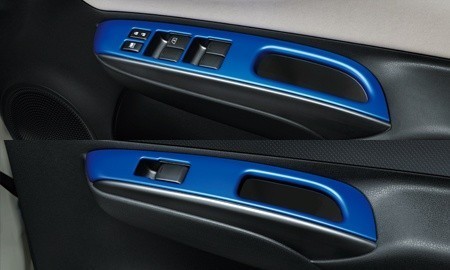 ノート/NOTE E12 後期:純正 インテリアパネルキット/ブルー仕様(e-Power車用)(廃盤 残り在庫わずか)