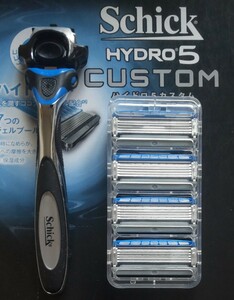 【替刃４個＋本体】シックハイドロ５カスタム Schick HYDRO5 CUSTOM 髭剃り＆替刃