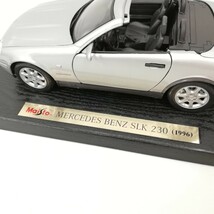 287 Maisto マイスト Mercedes-Benz メルセデス ベンツ 1/18 ミニカー SLK 230 1996 Special Edition シルバー モデルカー 車 箱付き_画像7