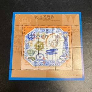 中国マカオ切手　2000年発行　中国とポルトガルの陶磁器　6種連刷シート　未使用　美品