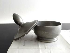 1800年末-1900年初期 フランス 錫製 ピューター キャニスター ケース エタン 器 皿 焼物 鉢 飾皿 陶器 民藝 骨董 美術 縫製 アンティーク