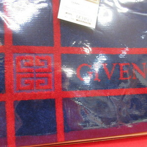 8OH6530 未使用 GIVENCHY ジバンシィ バスタオル ブルー 綿100％ /日本製 レトロ柄の画像3