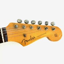 仙14　Fender STRATOCASTER エレキギター STタイプ レッドカラー 6弦 フェンダー ストラトキャスター バンド エレキ_画像5