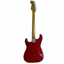 仙14　Fender STRATOCASTER エレキギター STタイプ レッドカラー 6弦 フェンダー ストラトキャスター バンド エレキ_画像2