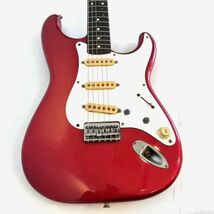 仙14　Fender STRATOCASTER エレキギター STタイプ レッドカラー 6弦 フェンダー ストラトキャスター バンド エレキ_画像6