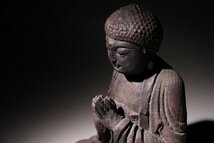 博物館展示品　来歴有　1501　清時代　沈香釈迦像　高さ約25.5cm　（検）香木 釈迦坐像 仏像 唐物 仏教美術 中国 古玩_画像9