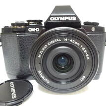 【2296358/191/mrrz】OLYMPUS OM-D デジタルカメラ 通電確認済み 60サイズ発送同梱不可_画像2