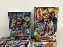 1円〜 同梱不可 ジャンク 仮面ライダーオーズ、キュウレンジャー メダガブリュー、ギガントホウオー等_画像2