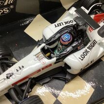 1円〜 ミニチャンプス 等 1/43 レッドブル レーシング ルノー RB7 S.VETTEL 2011 #1、1977 Tyrrell P34 #3 Belgian Grand Prix 他_画像4