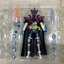 1円〜 BANDAI SPIRITS S.H.Figuarts 仮面ライダーエグゼイド 仮面ライダーブレイブ ファンタジーゲーマー レベル50_画像2