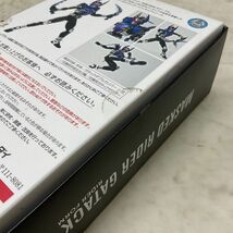 1円〜 バンダイ S.H.Figuarts 真骨彫製法 仮面ライダーガタック ライダーフォーム_画像10