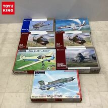 1円〜 スペシャルホビー他 1/72等 ホーカー シーホーク FGA/RR Mk.101、AH-1G コブラ Over The USA&Europe 他_画像1