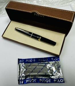 Ф pilot パイロット 万年筆 エリート 18K 750 《F》ペン先刻印 箱入 、インク付/249910/ 1114-49