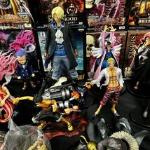 AJM278H ONE PIECE ワンピース フィギア 造形王頂上決戦 他 ルフィ ゾロ サボ ボンクレー シャンクス 他 まとめ_画像2