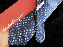 ♪今週の特売980円～♪1487♪状態並品【Ferragamo】フェラガモ【カフス 柄】ネクタイ♪_画像1