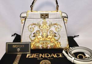 新品 フェンディ ハンドバッグ スモール ピーカブー レザー 8BN244 FENDI VERSACE ショルダーバッグ フェンダーチェ ヴェルサーチェコラボ