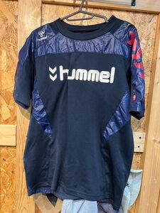 hummel ヒュンメル　Tシャツ