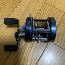 中古美品　機関良好　オールド　骨董　ヴィンテージ　ダイワ　Daiwa millionaire 4HM ミリオネア　ハイスピード　日本製　made in JAPAN_画像2