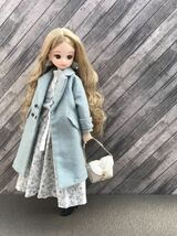 ＊Soran＊ リカちゃん　お洋服セット　ハンドメイド　アウトフィット　チェスターコート　ワンピース　イヤリング　バッグ_画像6