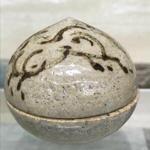 相馬駒焼 盃 玉杯 酒器 ? ぐい呑み 口径５．１ｃｍ 相馬焼 青ひび 田代法橋 清治右衛門 駒絵 走り駒 ギフト/233