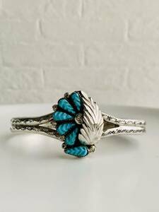  Indian jewelry bangle znizni bangle turquoise silver bangle Zuni Robert Eustaceneitib artist 