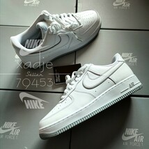 新品 正規品 NIKE ナイキ AIR FORCE1 LOW エアフォース1 ロー 07 白 ホワイト 灰 グレー 30cm US12 デュブレ 箱付き_画像1