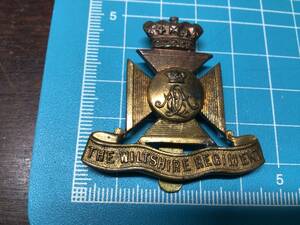 イギリス軍　部隊章　98 陸軍　ウィルットシャー歩兵連隊　記章　実物　　帽章