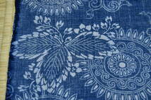 古布　型染１幅　枯れ藍　桐に丸文様　襤褸　色落ち　いい風合い　163ｃｍ　アート　創作材料　手織り木綿_画像3