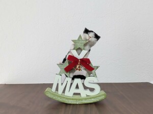 ＊obu＊ハンドメイド＊ 羊毛フェルト 猫 クリスマス 置物 はちわれ猫 黒白猫 和猫 